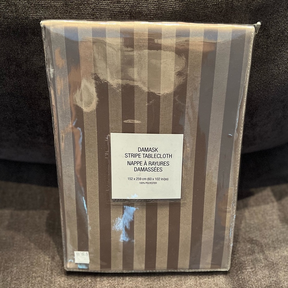 2/$30 Brown striped tablecloth - rectangle 8-10ppl